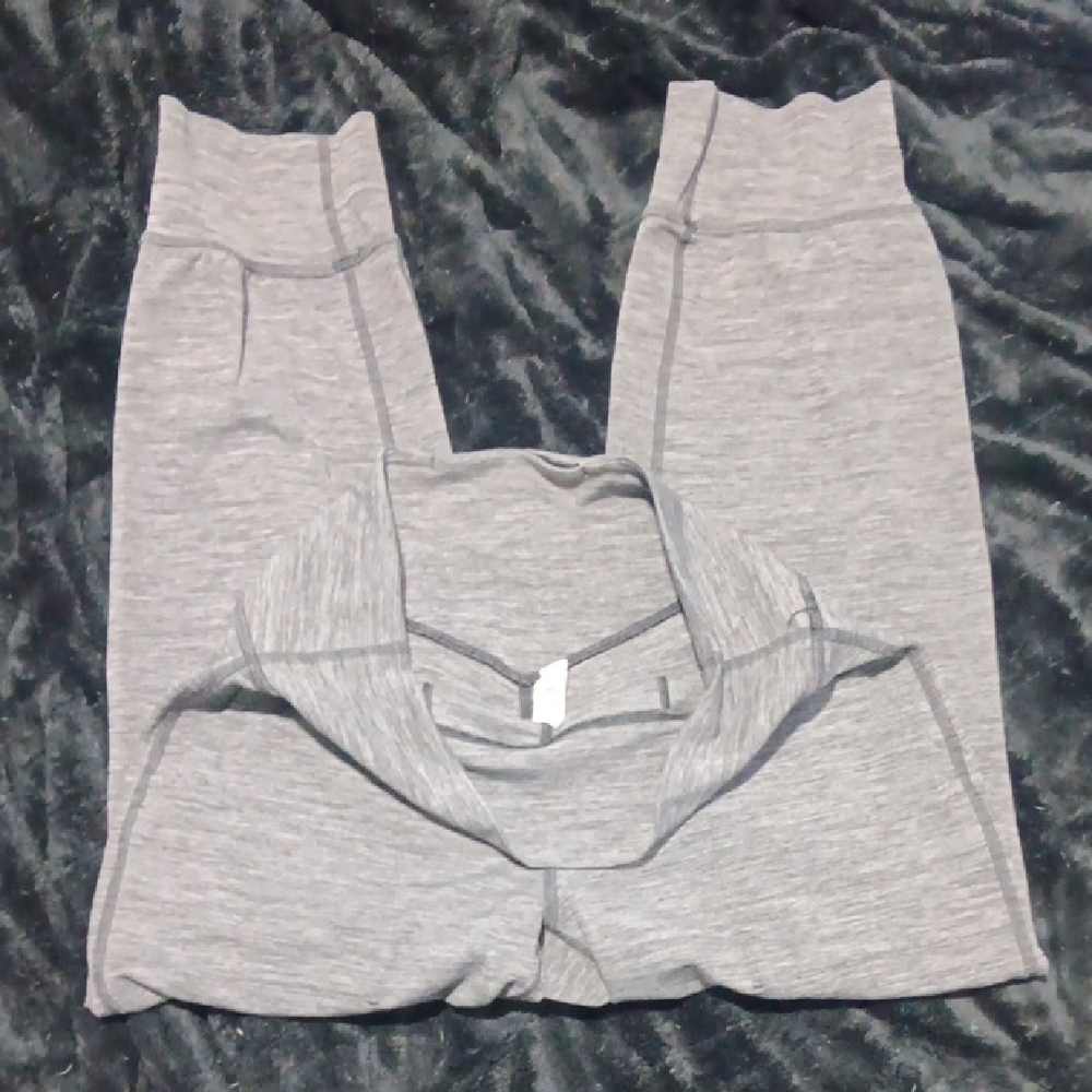Lulu Lemon Light Heather Gray High-Waist Leggings